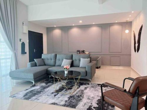 Sitiawan House | Sweet HOME FOR BIG Family｜11pax+FREE WIFI