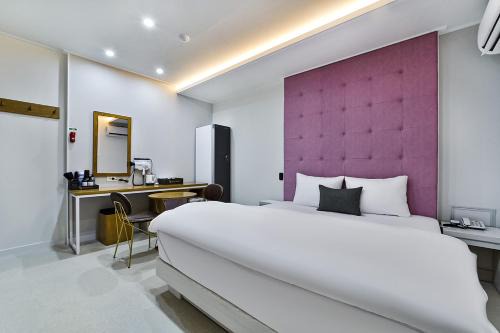 Gimcheon Hotel | sweet hotel