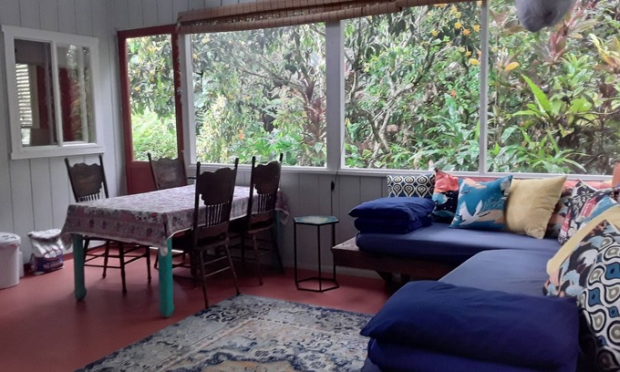 Kapoho House | Sweet retreat close to the ocean. Where natures sights and sounds delight soul.