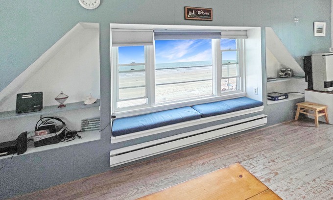 York Beach Condo | Sweet Serenity - Y846 Wonderful condo with a fabulous location and best view of the beach