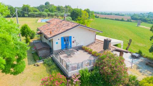 Lonato del Garda House | swimming pool and private garden, Casa in collina
