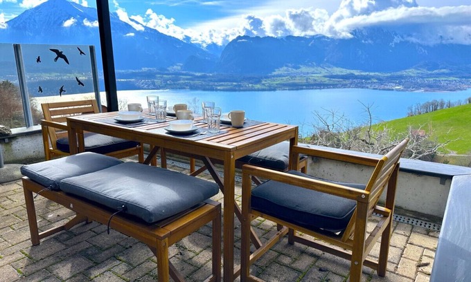 Aeschlen ob Gunten Ski Chalet | SwissHut Stunning Views Alps & Lake