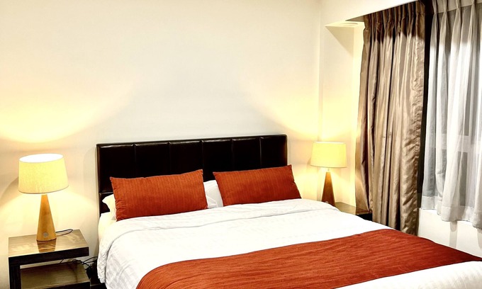 Darling Harbour Apartment | Sydney Darling Harbour and Chinatown