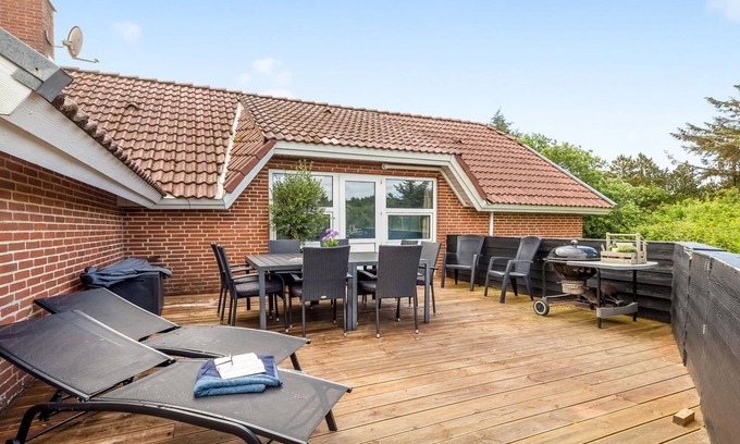 Lodbjerg Hede House | "Sylvi" - 1.7km from the sea by Interhome
