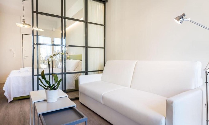 Athens City Centre Apartment | Syntagma modern new flat, large balcony with view