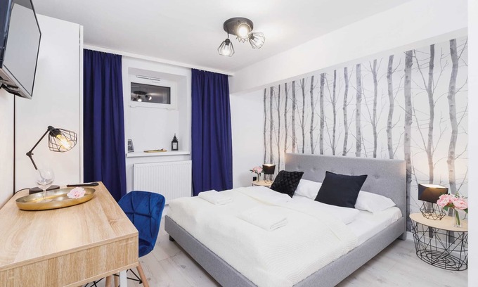 City Centre Apartment | Syrokomli 12 | Kraków Apartment | Remote Work