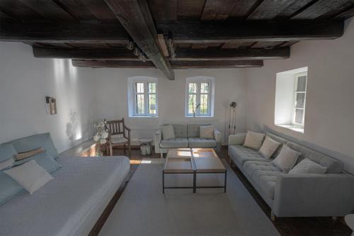 Verteskozma House | Százéves ház - Vérteskozma 48