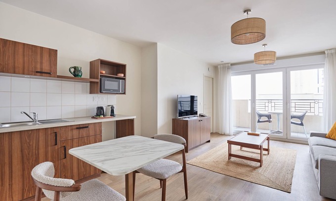 Levallois-Perret Condo | T2 moderne | Accès Paris + gare à 5 min