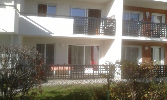 Saint-Paul-les-Dax Apartment | T2 QUIET APARTMENT FOR CURISTS OR HOLIDAYS