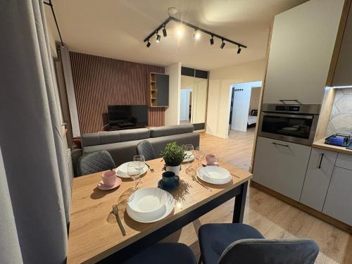 Zdunska Wola Apartment | Tabago Studio 26 Zduńska Wola Gierymskiego