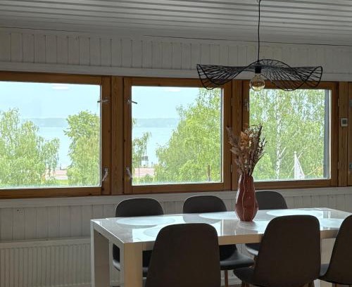 Mariehamn Apartment | Tak Strandis