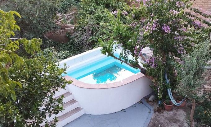 Murchas Cottage | Take it easy at this unique and tranquil getaway.
