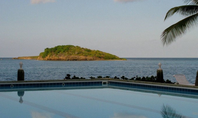 Testman Resort | Tamarind Reef Resort Spa & Marina