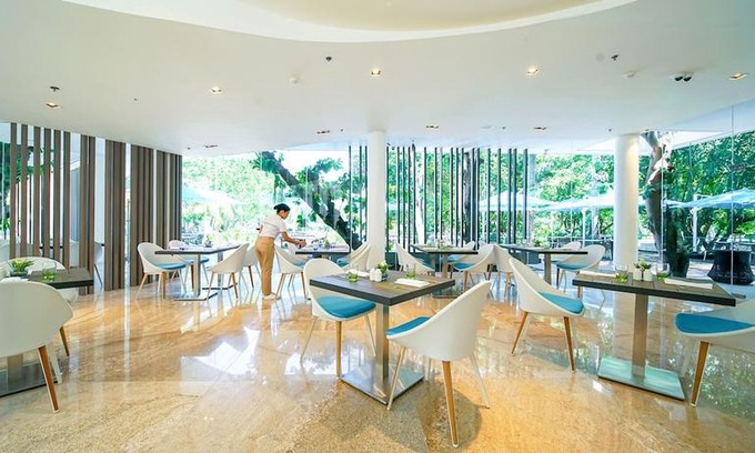 Maribago Resort | Tambuli Seaside Resort and Spa