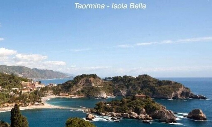 Taormina Apartment | Taormina Centre! 1- Room Apartment With A Sea View