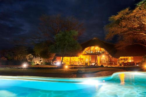 Amboseli Cabin | Tawi Lodge