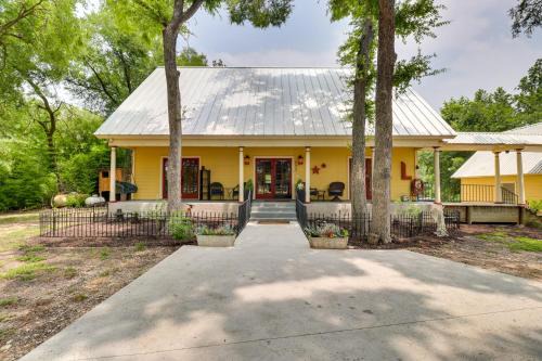 Taylor House | Taylor Vacation Rental with Patio and Creek Access!