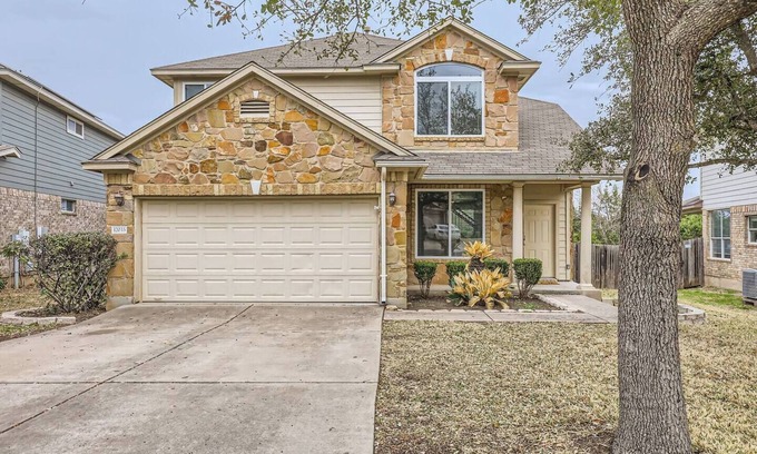 Avery Ranch Far West House | TCH -Spacious 3bd/2.5ba home in Avery Ranch w/Workspace