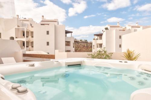 Palm-Mar House | Teguise 3-3 PENTHOUSE POOL VIEW & JACUZZI 2B
