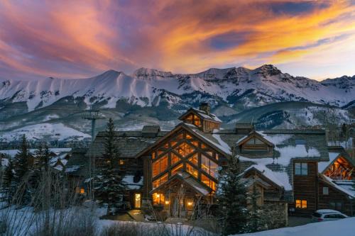 Mountain Village Hotel | Telluride Studio - Walk to Gondola!