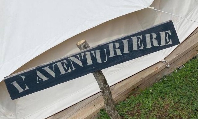 Thiel-sur-Acolin RV Rental | Tente L' aventurière