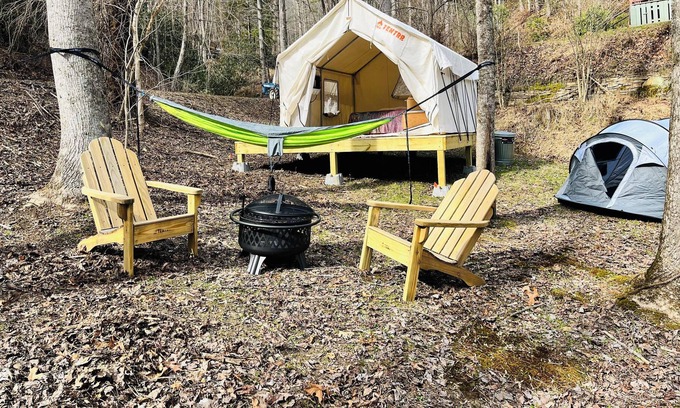 Bryson City RV Rental | Tentrr Signature Site - Needmore Nature Time