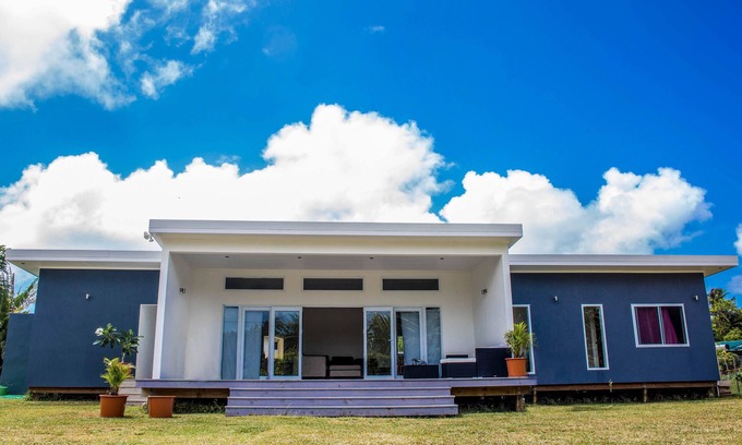 Tapere of Titikaveka House | Teres Residence-Holiday Home