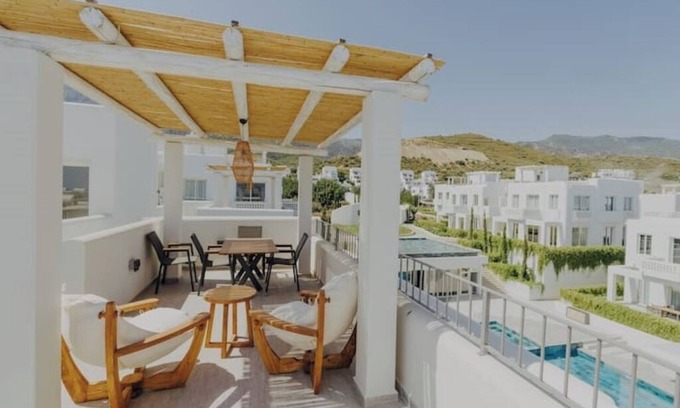 Yesiltepe Resort | Terra L -3 : 2+1 Penthouse -Alsancak, Girne, Kuzey Kıbrıs
