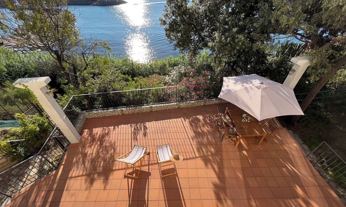 Santa Maria Navarrese House | Terrace of dawn on the sea, house on the sea