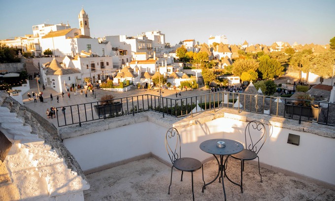 The Trulli of Alberobello Bed & Breakfast | Terrazza Sui Trulli