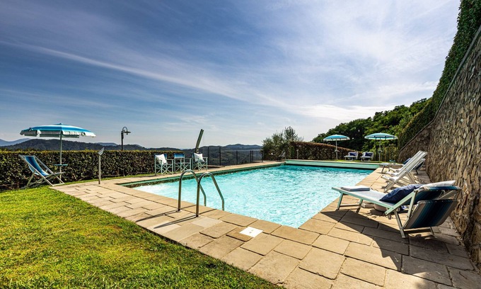 Pescaglia Apartment | Terrific view up on the winding road . Silence and relax