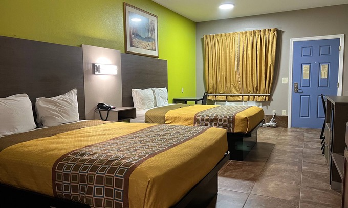 Weslaco Hotel | Texas Inn Weslaco