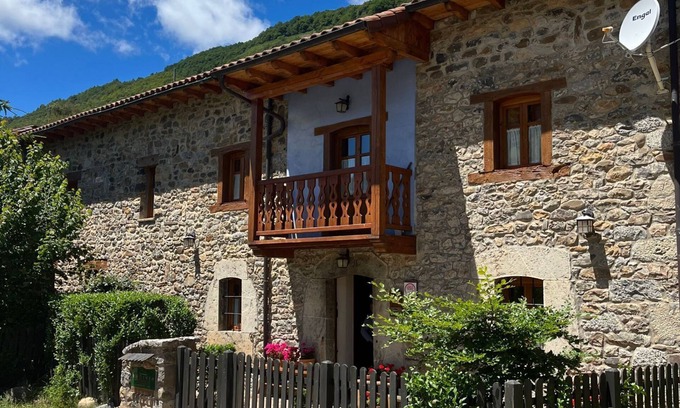 Vegacerneja Cottage | The Abode of Vadinia