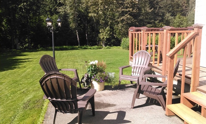 Bear Creek House | The Alaskan Vacation Guesthouse You've Dreamed Of.