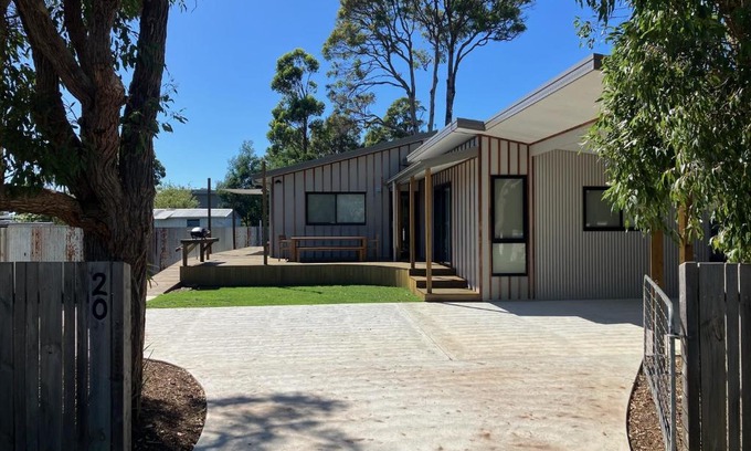 Mallacoota House | The Anchorpoint