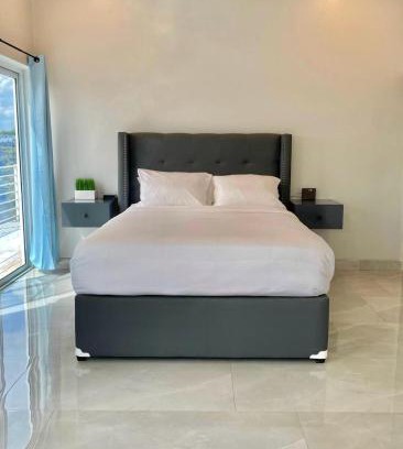 Armenia Apartment | The Ansen Place
