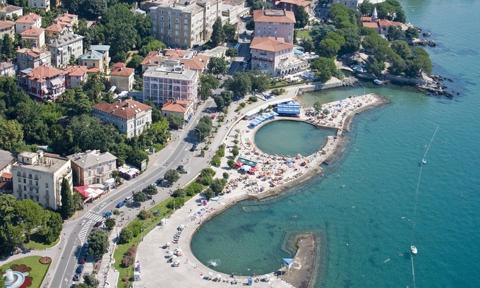 Pobri Apartment | The apartments are located in Pobri between Matulji and Opatija.