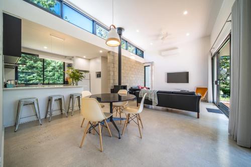 Hahndorf House | The Architects House Villa 1 2BR