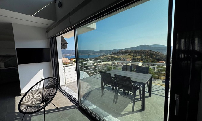 Porto Rafti House | The Artist, Best Sea View in Porto Rafti