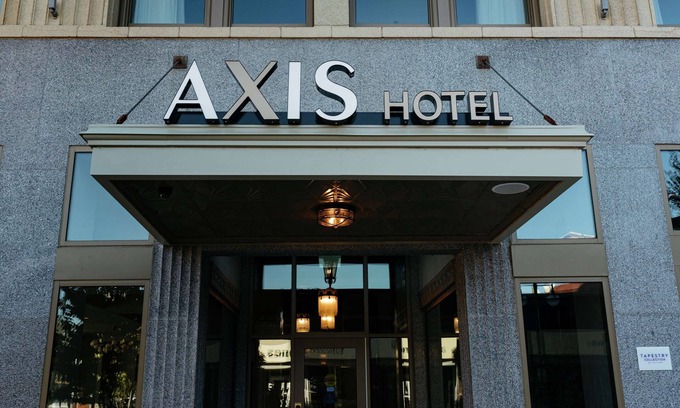 Moline Hotel | The Axis Moline Hotel, Tapestry Collection by Hilton