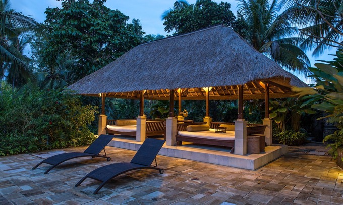 Batuan Hotel | The Bali Purnati Center For The Arts