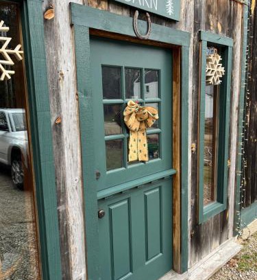 Silver Lake House | The Barn on Washington Hill