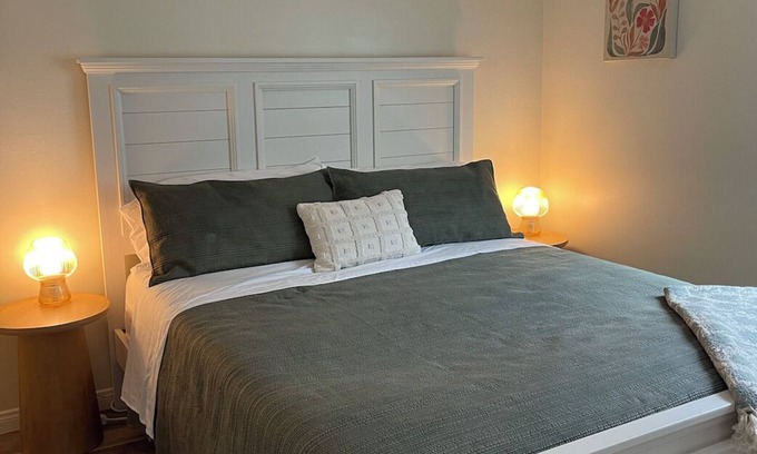 Morena Apartment | The Bay Breeze Hideaway