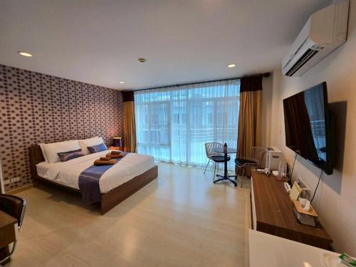 Ban Bang Saen Apartment | The Beach Bangsaen Condo 327-23