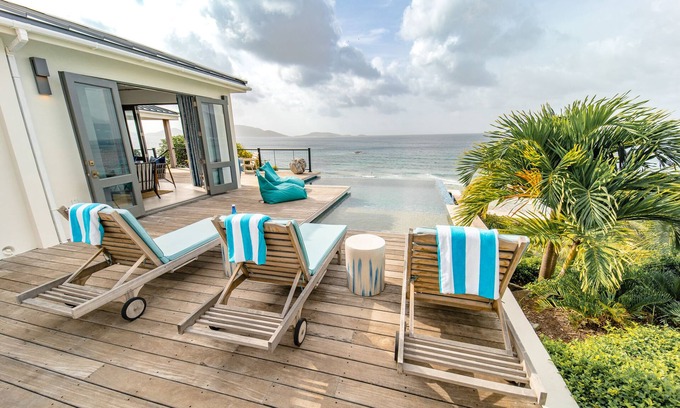 West End Villa | THE BEACH HOUSE - beach-chic luxury just steps from Long Bay beach