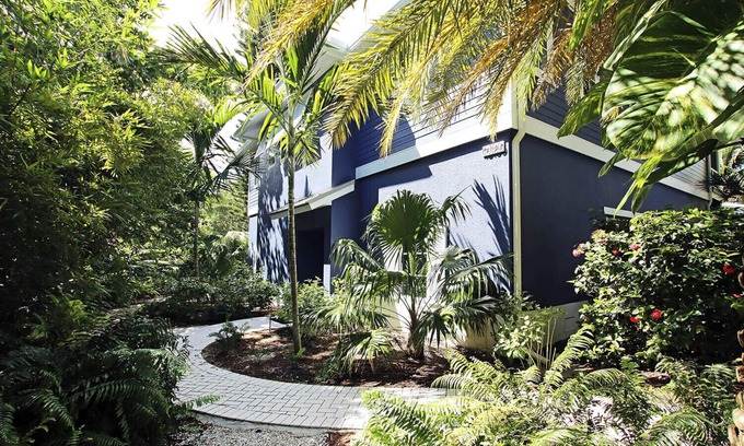 Captiva House | The Beach Nest 2 Bedroom/2 Bath House