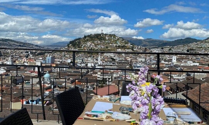 Quito Historic Center Apartment | The best view of the historic center, colonial and modern charm,