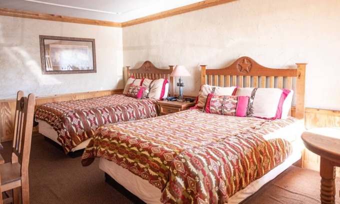 Amarillo House | The Big Texan Double 214