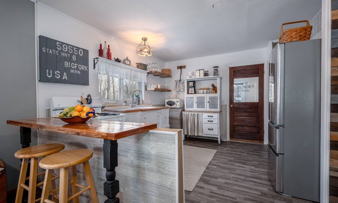 Bigfork Cabin | The Bigfork Riverside Retreat - No Cleaning Fee!