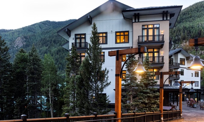 Taos Ski Valley Condo | The Blake Residences